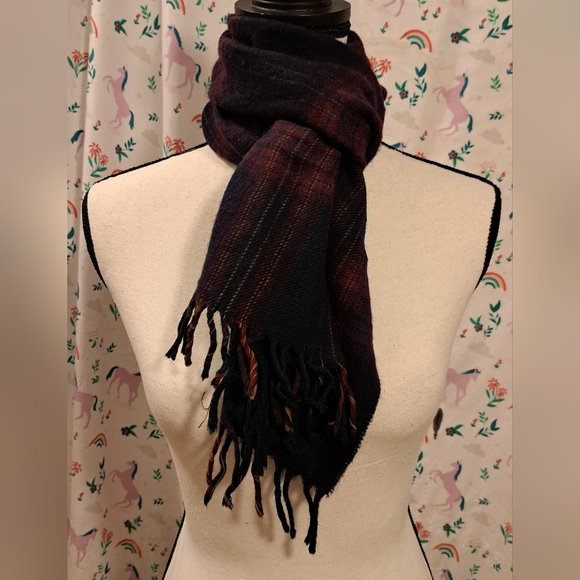 Vintage Red & Maroon Plaid Wool Casual Outdoor Unisex Scarf Wrap w/ Fringe